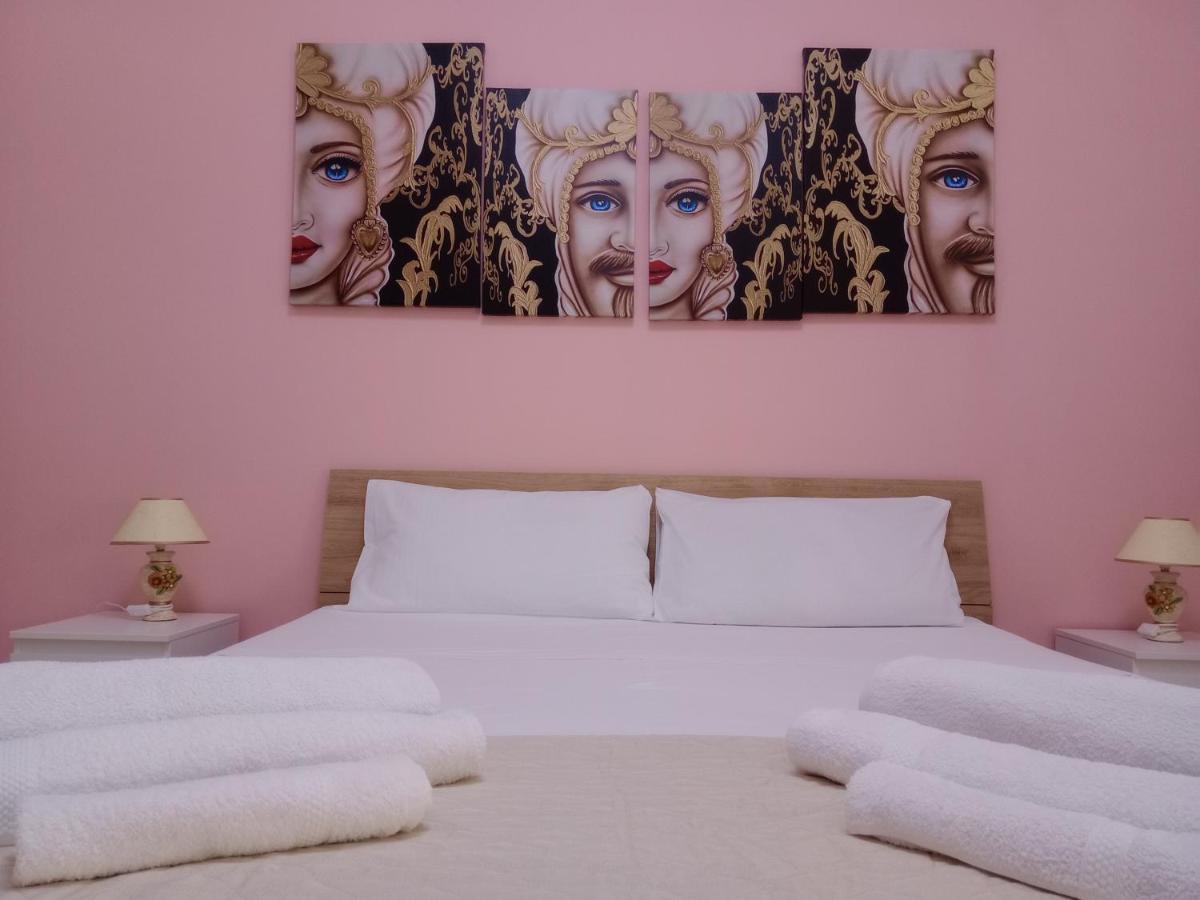 La Valigia Sul Letto * Catânia